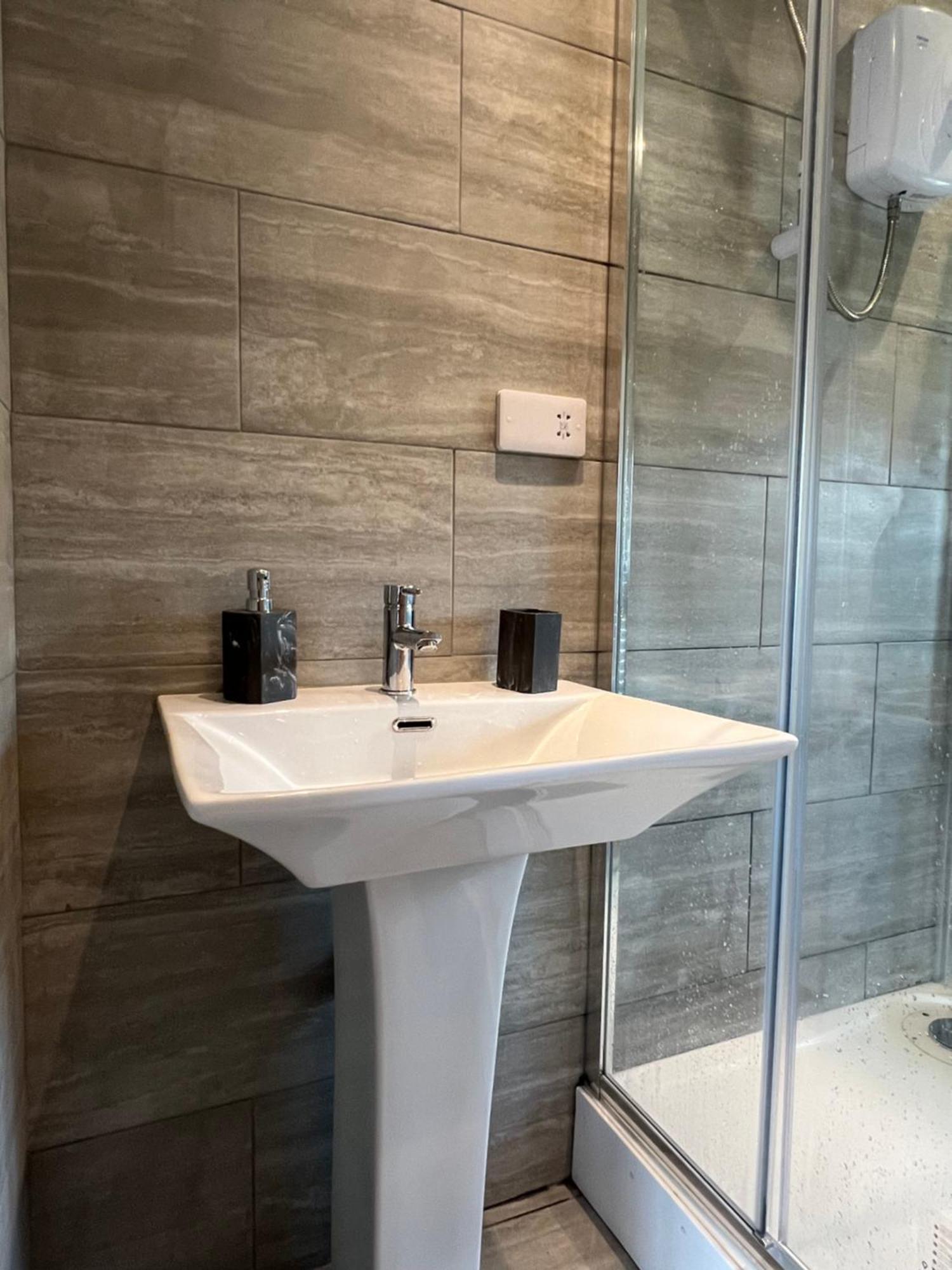 וורינגטון Cosy Modern Apartment מראה חיצוני תמונה